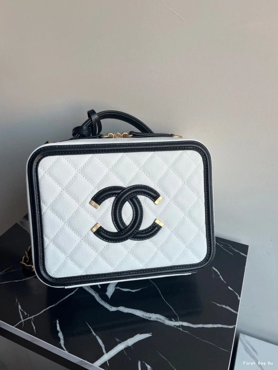 First Bag Ru VANITY CASE CHANEL 0712